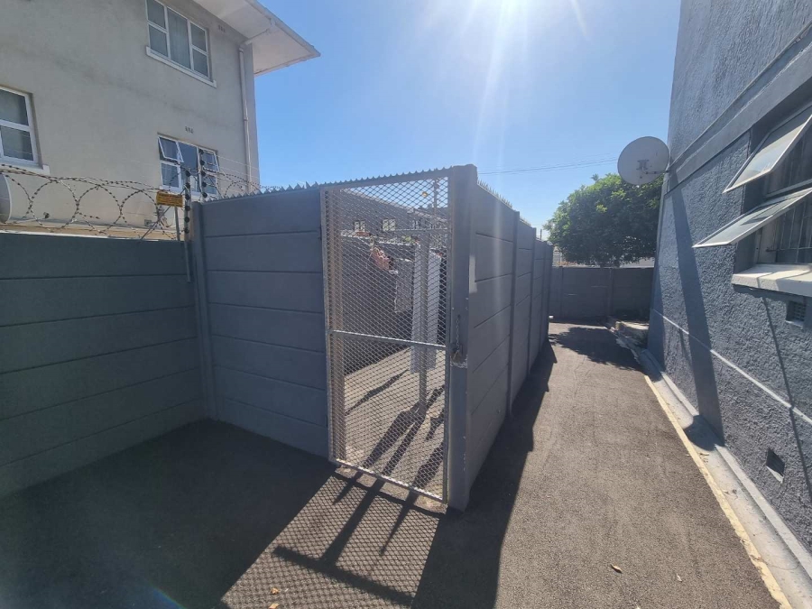 To Let 1 Bedroom Property for Rent in Mowbray Western Cape